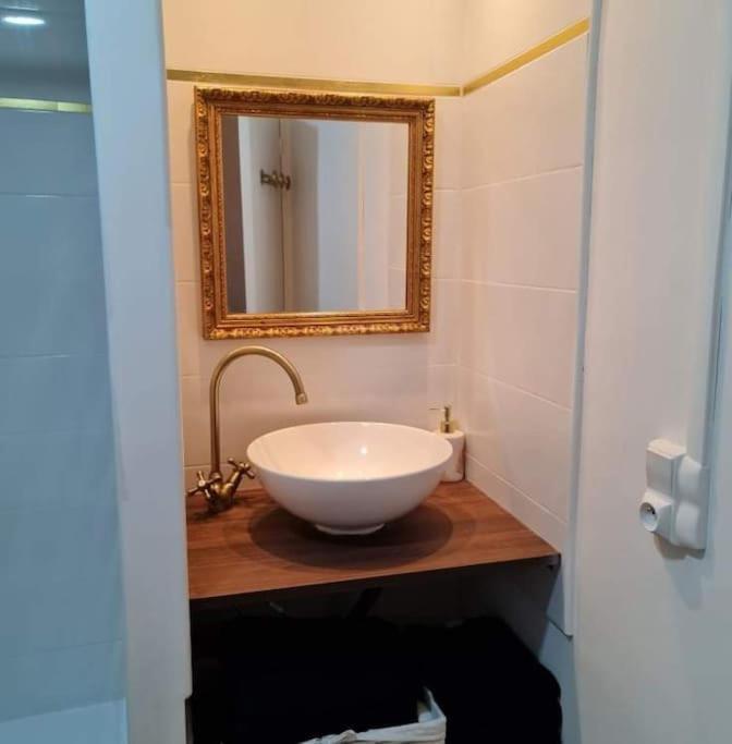 Le « Saint-Just » Apartment Rodez Bagian luar foto